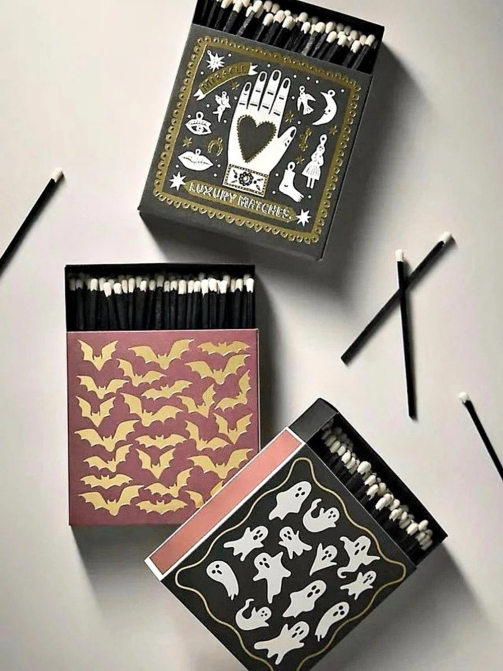 Archivist Gallery Luxury Square Matchbox Set Black & Red